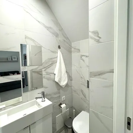 Atalaia Nwf Ground Floor 100m From The Apartman
