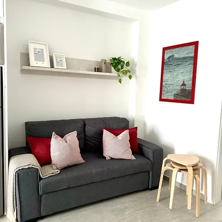 Atalaia Nwf Ground Floor 100m From The Apartman